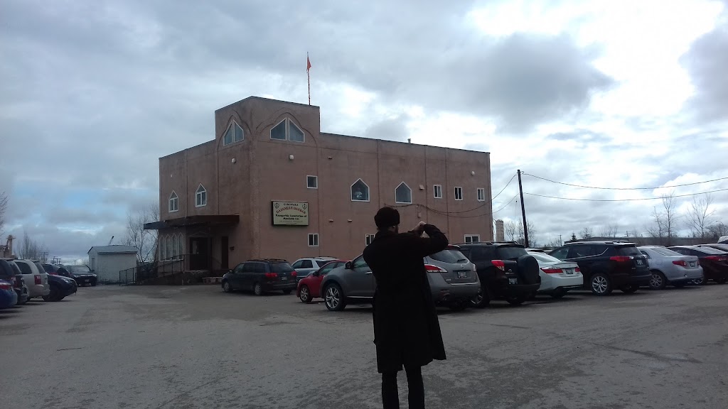Ramgarhia Association Of Manitoba Inc | 566 Archibald St, Winnipeg, MB R2J 0X4, Canada | Phone: (204) 237-7788