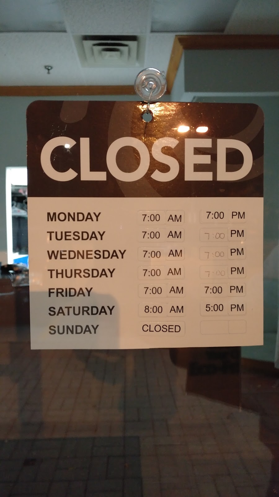 Huron Cleaners | 4665 Central Pkwy E, Mississauga, ON L4Z 2V4, Canada | Phone: (905) 890-2207