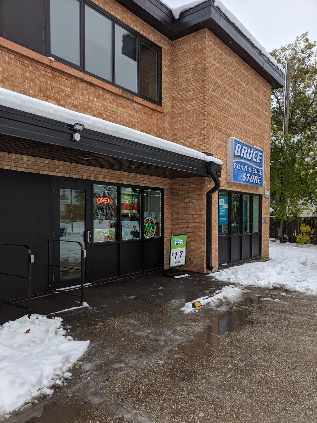 Bruce Convenience Store | 181 Bruce Ave, Winnipeg, MB R3J 3A1, Canada | Phone: (204) 414-3608