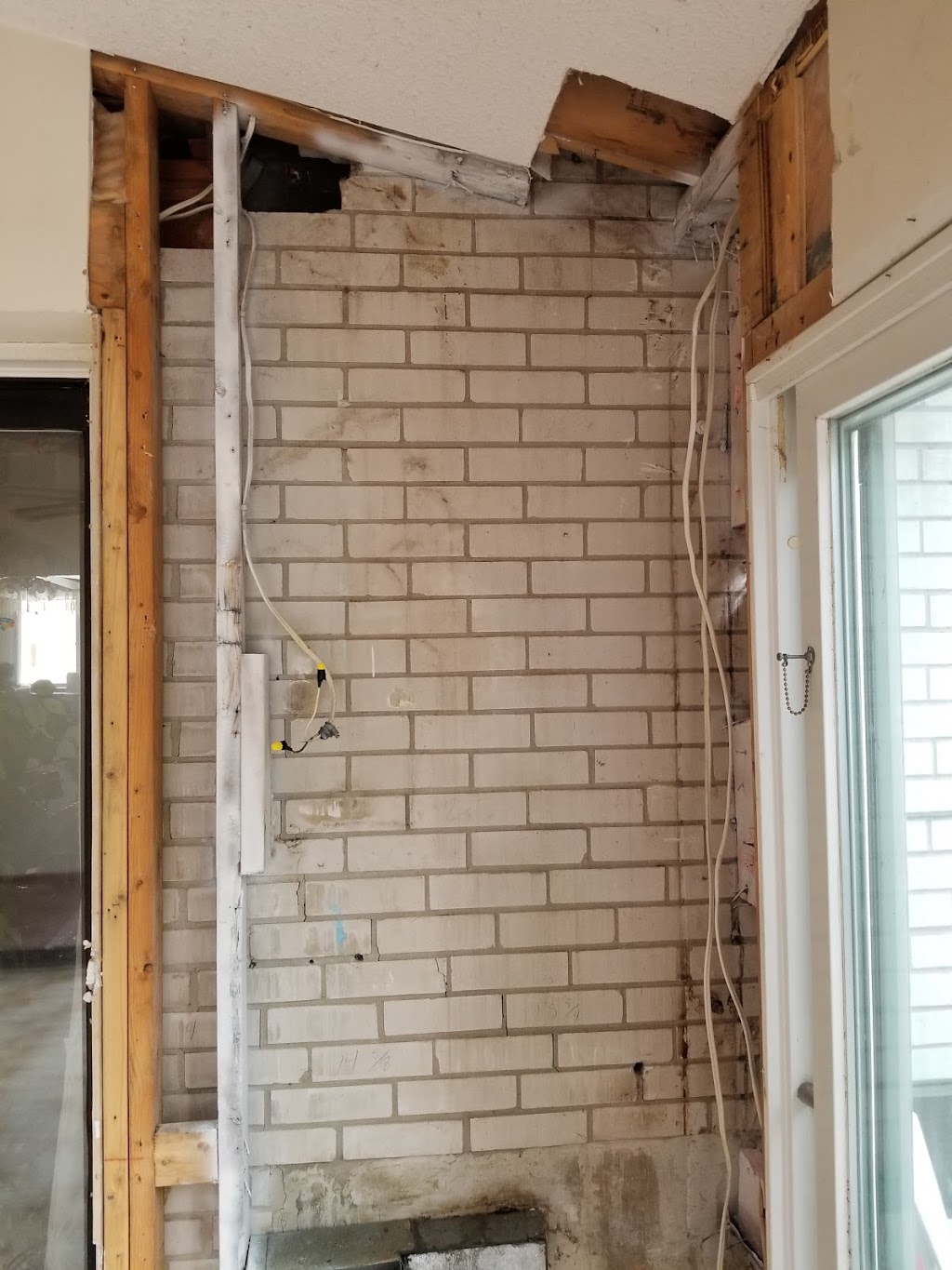 Mold Solutions Canada - Mold Removal Brampton | 6 Lehar Ct, Brampton, ON L6S 5V1, Canada | Phone: (647) 969-3660