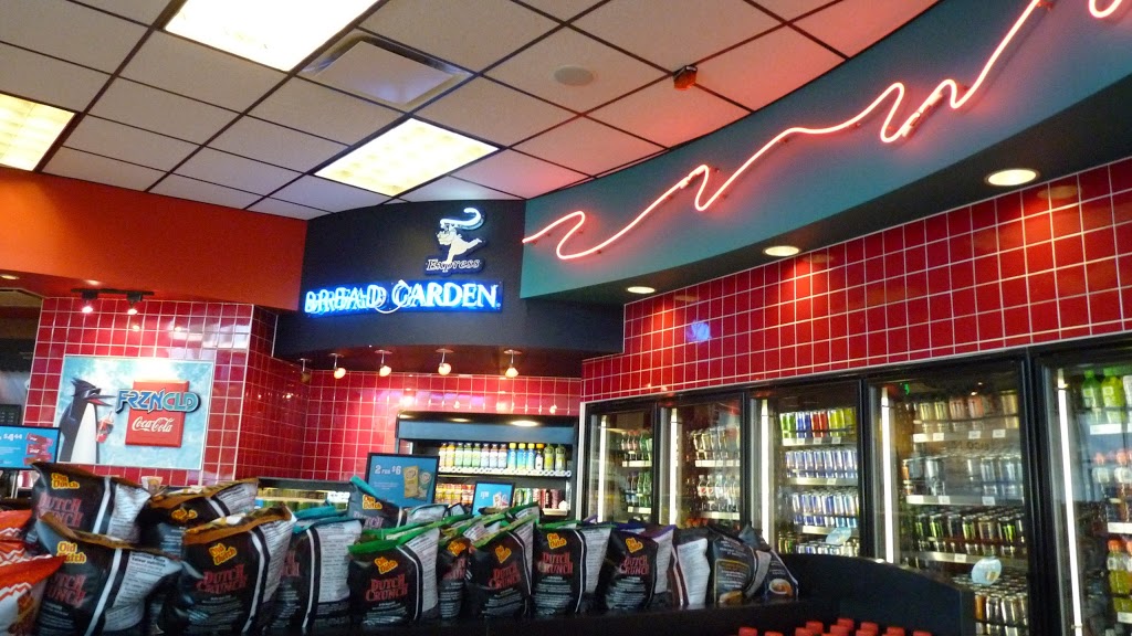 Chevron | 2095 Clearbrook Rd, Abbotsford, BC V2T 2X1, Canada | Phone: (604) 850-6773