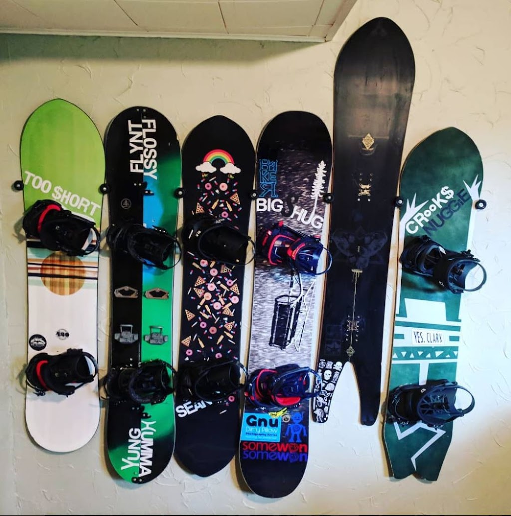 Comox Valley Ski Tuning | 80 Willemar Ave, Courtenay, BC V9N 3L1, Canada | Phone: (778) 231-4114