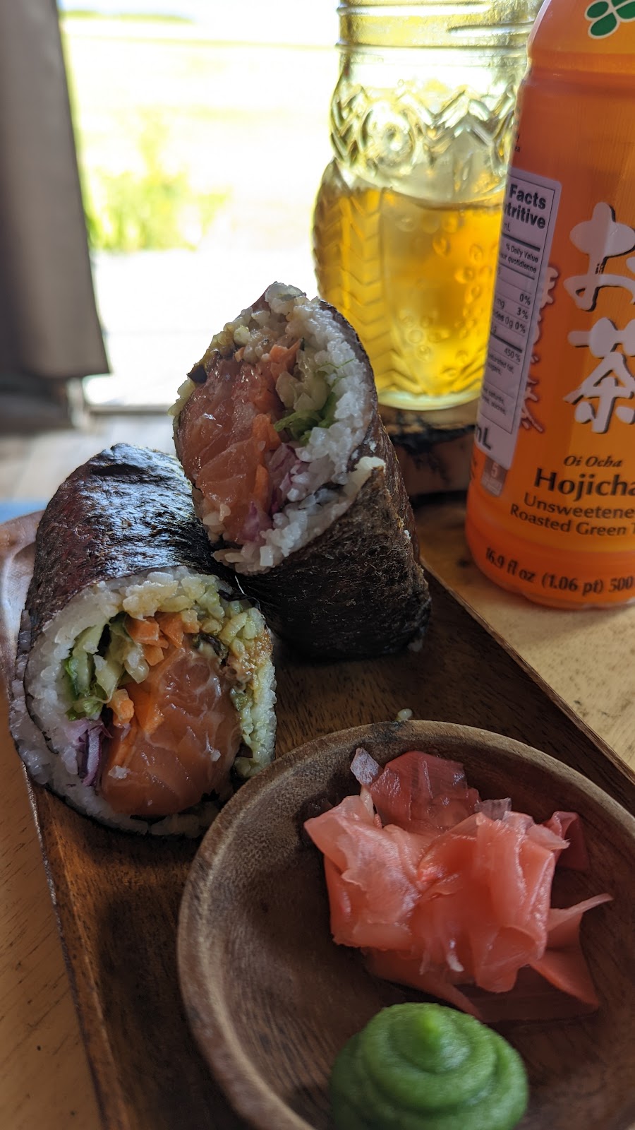 Hojos Sushi Burrito | 6 Prince St, Charlottetown, PE C1A 4P5, Canada | Phone: (902) 620-8668