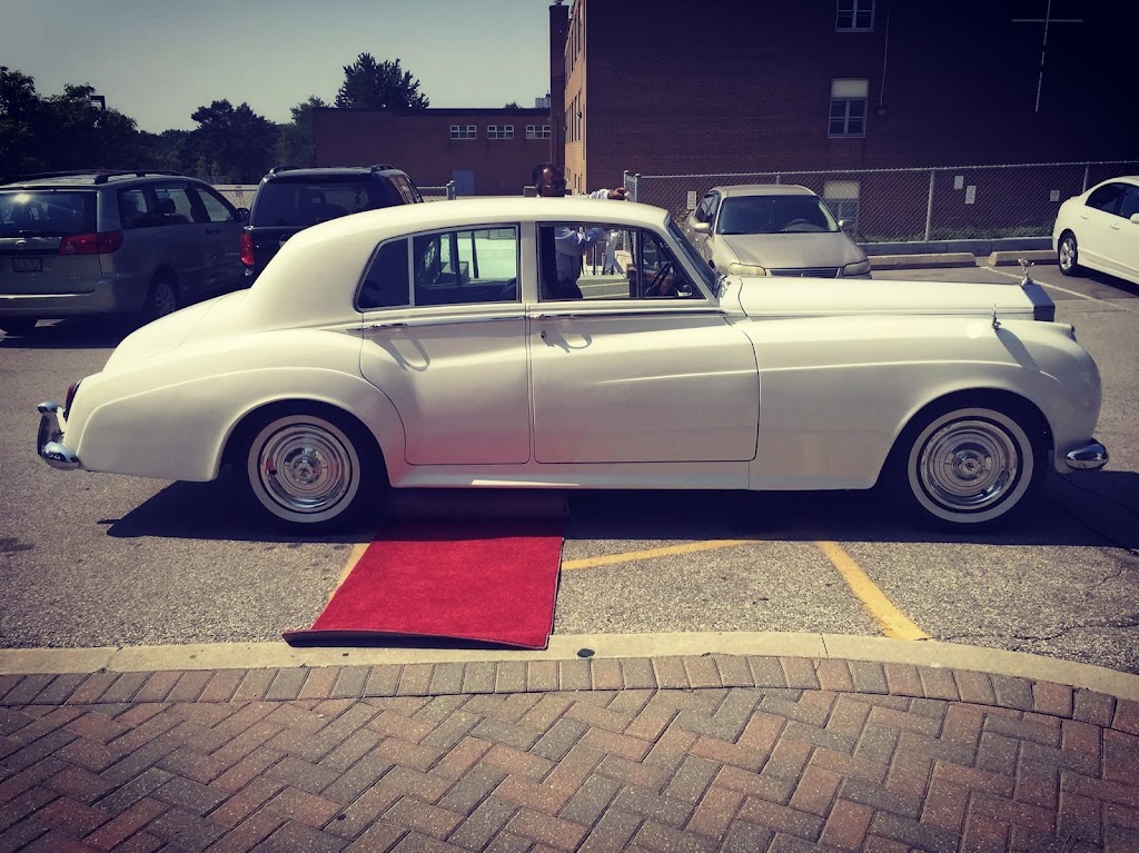 Executive Limo Rentals | 12373 Peel Regional Rd 50, Bolton, ON L7E 1M3, Canada | Phone: (647) 919-9351