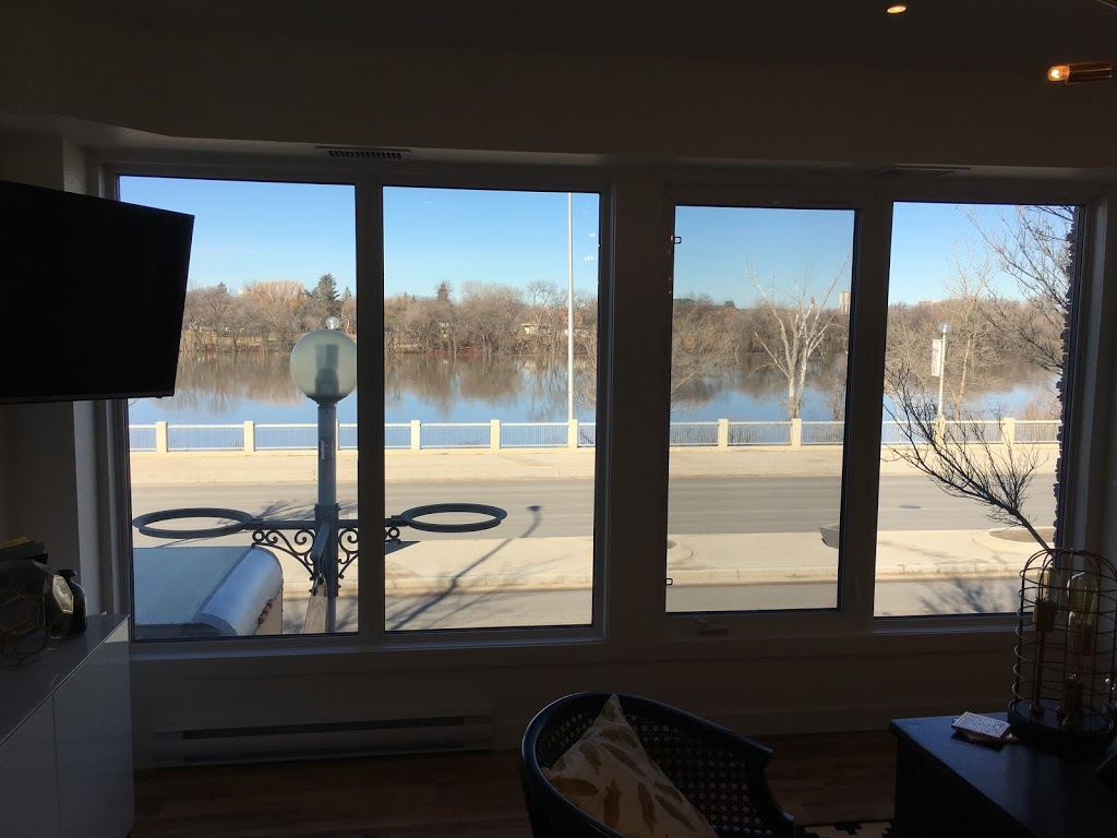 Element Realty Inc. | 521 St Marys Rd, Winnipeg, MB R2M 3L3, Canada | Phone: (204) 201-0181