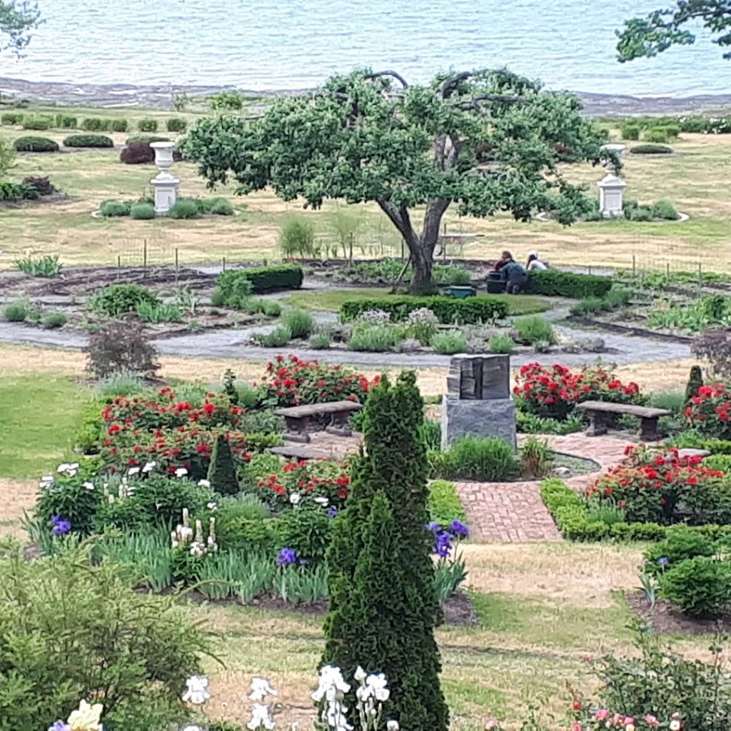 Maritza Roy Horticultrice | 738 Rte de St Vallier, Saint-Vallier, QC G0R 4J0, Canada | Phone: (418) 998-2117