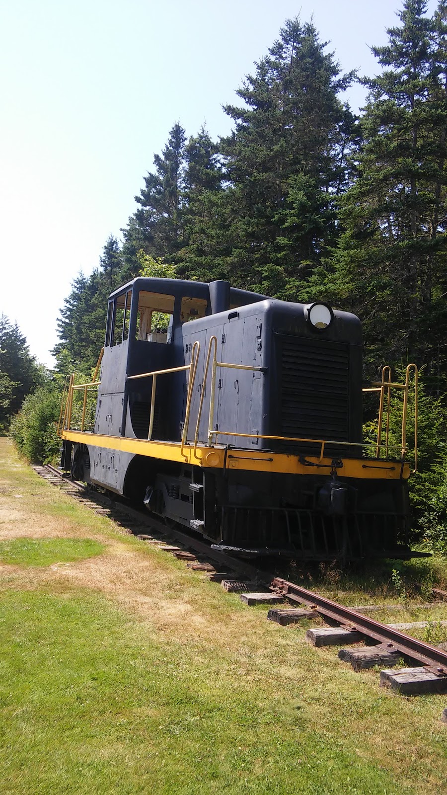 Musquodoboit Harbour Railway Museum & Tourist Bureau | 7895 Highway 7, Musquodoboit Harbour, NS B0J 2L0, Canada | Phone: (902) 889-2689
