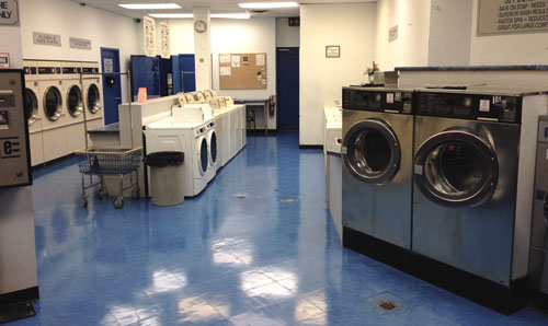 Slots Coin Laundry | 65 University Ave #14, Waterloo, ON N2J 2V9, Canada | Phone: (519) 577-6514