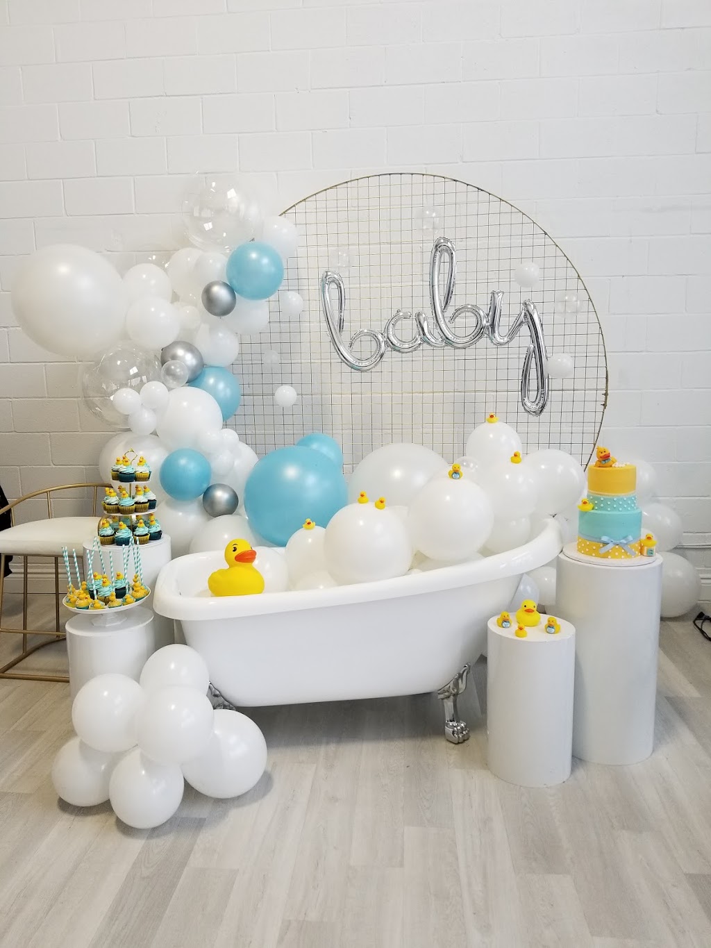 Artistic Decor Special Event Venue | 1225 Queensway E unit # 39, Mississauga, ON L4Y 0G4, Canada | Phone: (800) 716-7310
