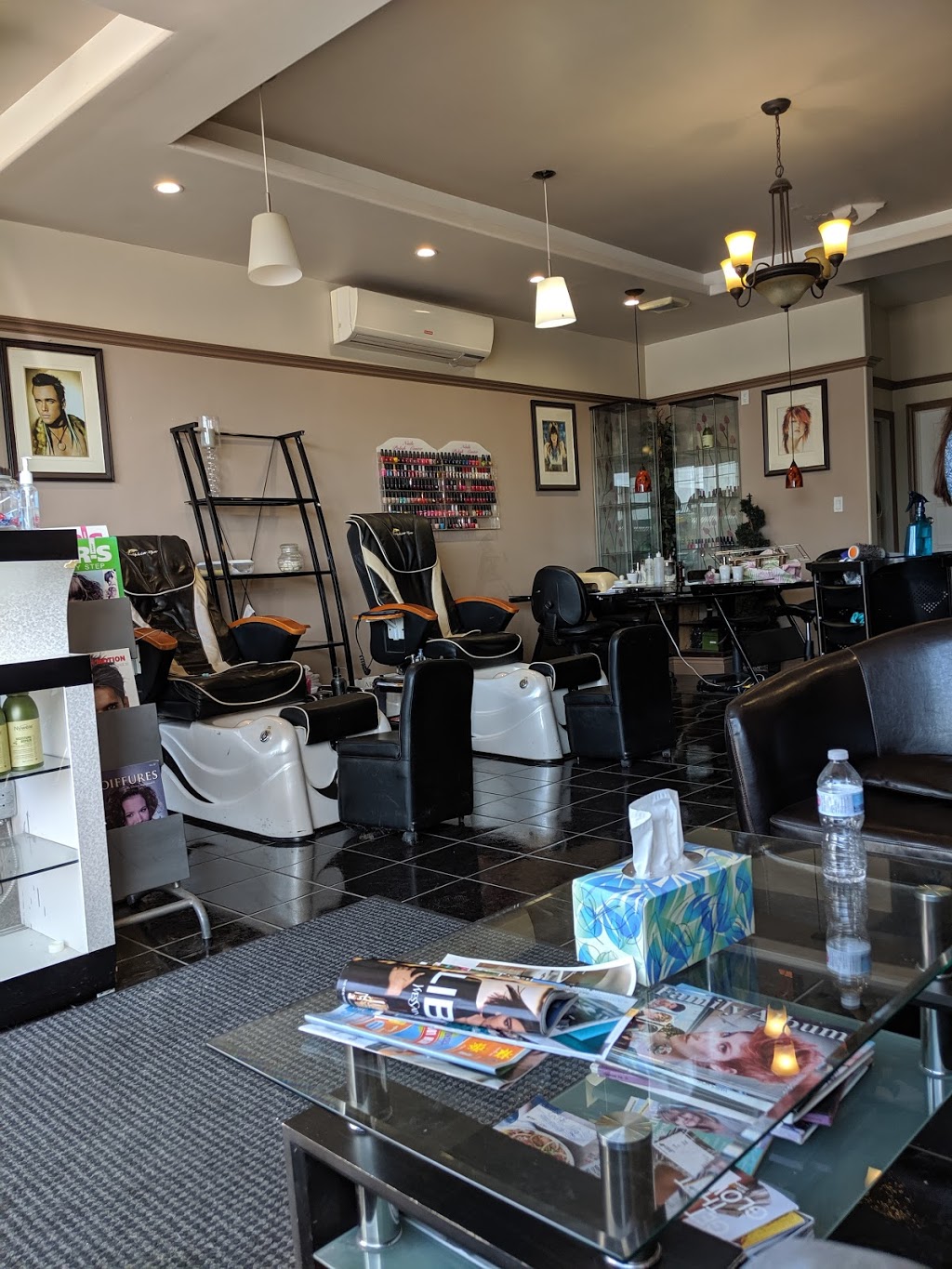 Diamonte Looks | 612 Lakeshore Rd E, Mississauga, ON L5G 1J4, Canada | Phone: (905) 891-7393