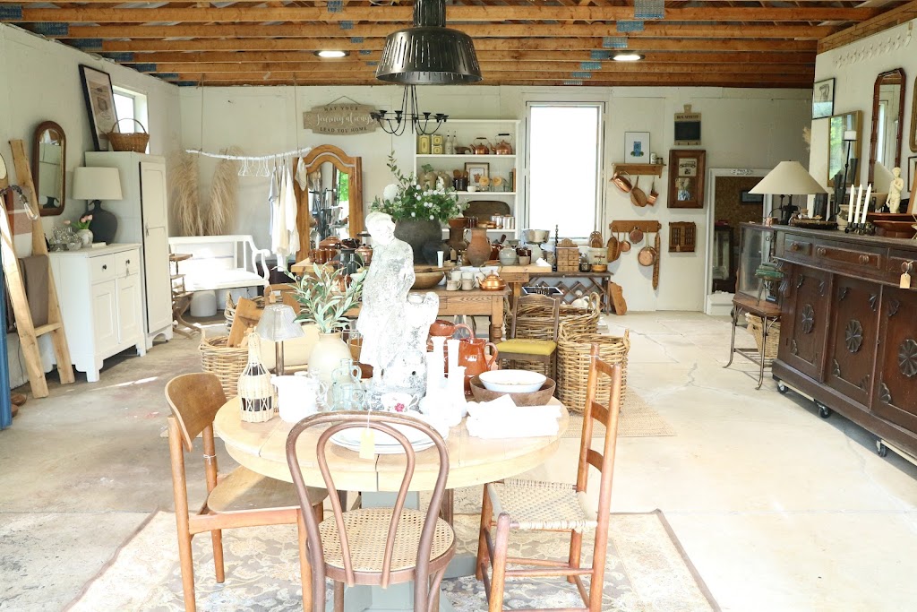 Napanee Home and Interiors | 1372 County Rd 1 W, Greater Napanee, ON K7R 3L1, Canada | Phone: (613) 700-4004