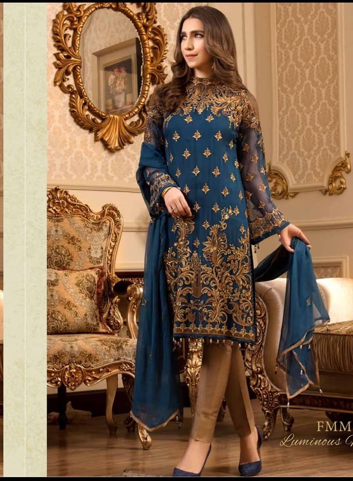 Revaj boutique & fabrics | 2657 Islington Ave, Etobicoke, ON M9V 2X6, Canada | Phone: (647) 720-7100