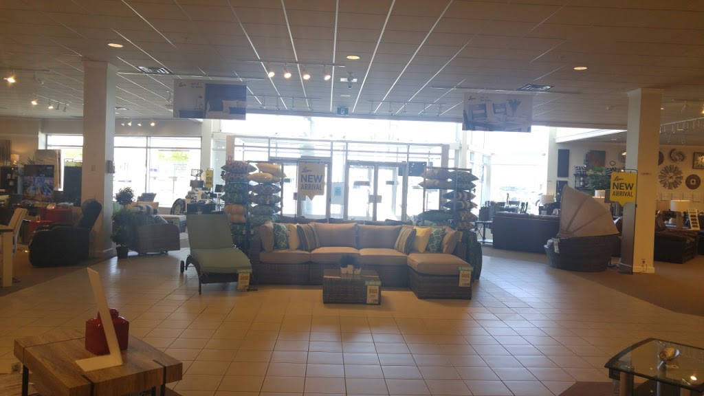 Leons Furniture | 3050 Vega Blvd, Mississauga, ON L5L 5X8, Canada | Phone: (905) 288-2780
