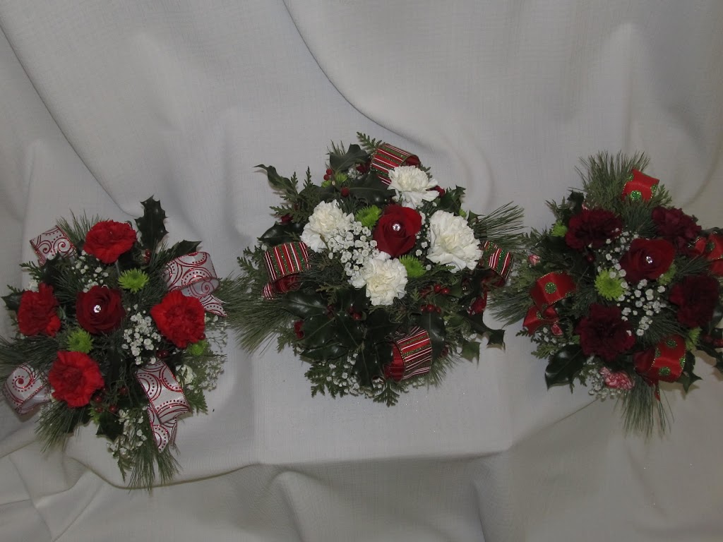 House of Inspiring Flowers | 118 Avenue Victoria, Shawville, QC J0X 2Y0, Canada | Phone: (819) 647-3878