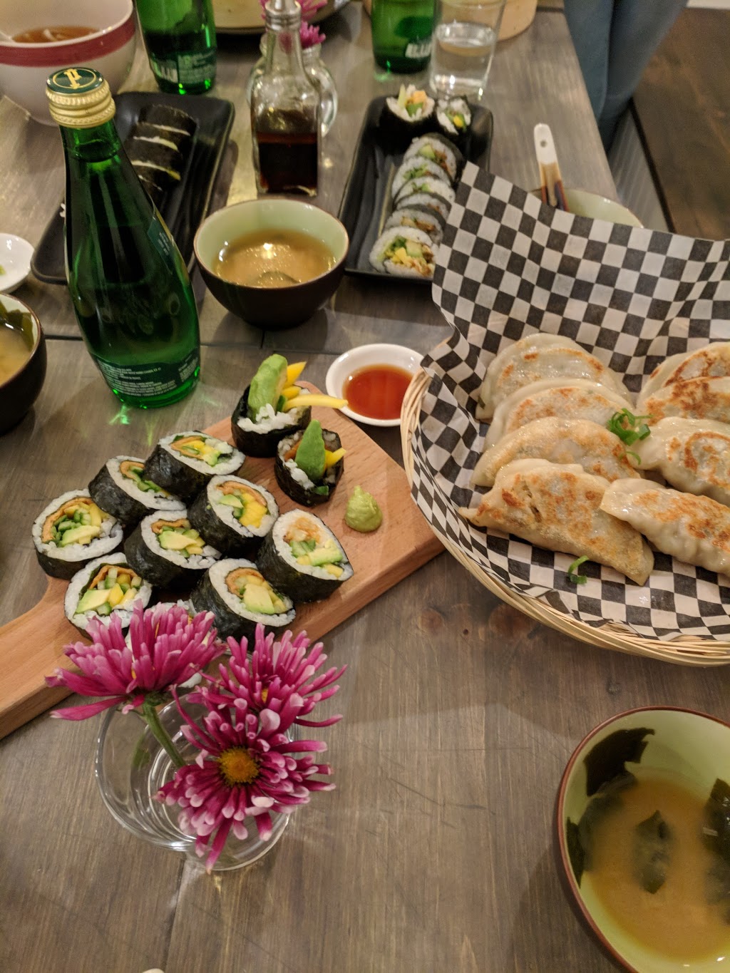 Comptoir KOYAJO | 6963 Rue Sherbrooke Ouest, Montréal, QC H4B 1R1, Canada | Phone: (514) 495-0678