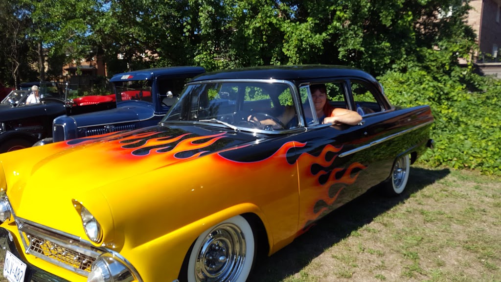 Roadmates Car Club | 1485 N Service Rd, Mississauga, ON L4X 1A1, Canada | Phone: (905) 277-1578