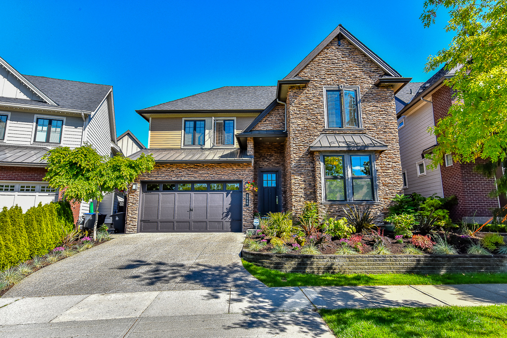Michael Ireland Personal Real Estate Corporation | 14776 Thrift Ave, White Rock, BC V4B 2J5, Canada | Phone: (604) 688-8884