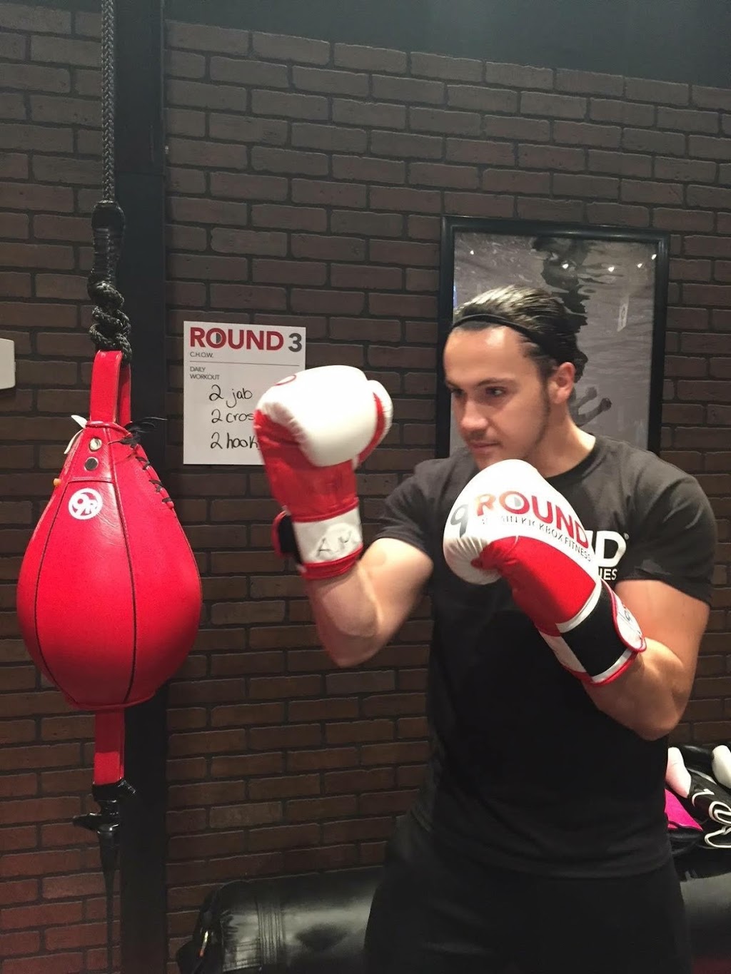 9Round Orleans West | 3681 Innes Rd, Orléans, ON K1C 1T1, Canada | Phone: (613) 590-9399