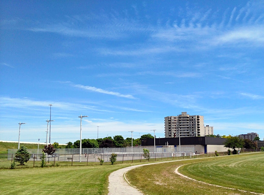 Baycrest Arena | 160 Neptune Dr, Toronto, ON M6A, Canada | Phone: (416) 395-7960
