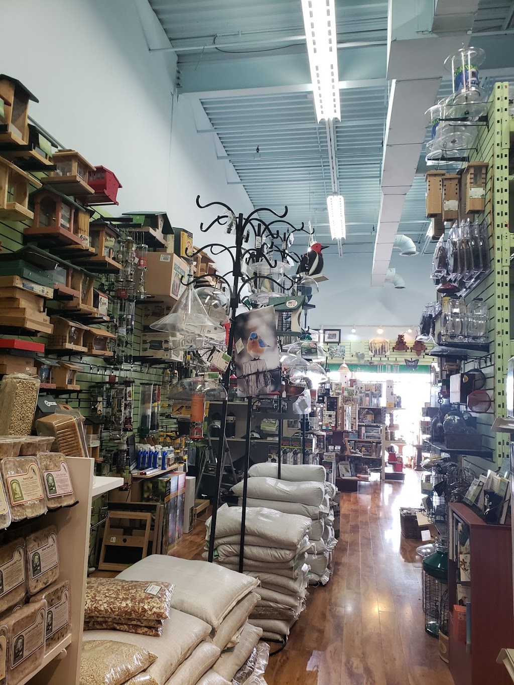 Urban Nature Store | 3055 Dundas St W, Mississauga, ON L5L 3R8, Canada | Phone: (289) 999-5477