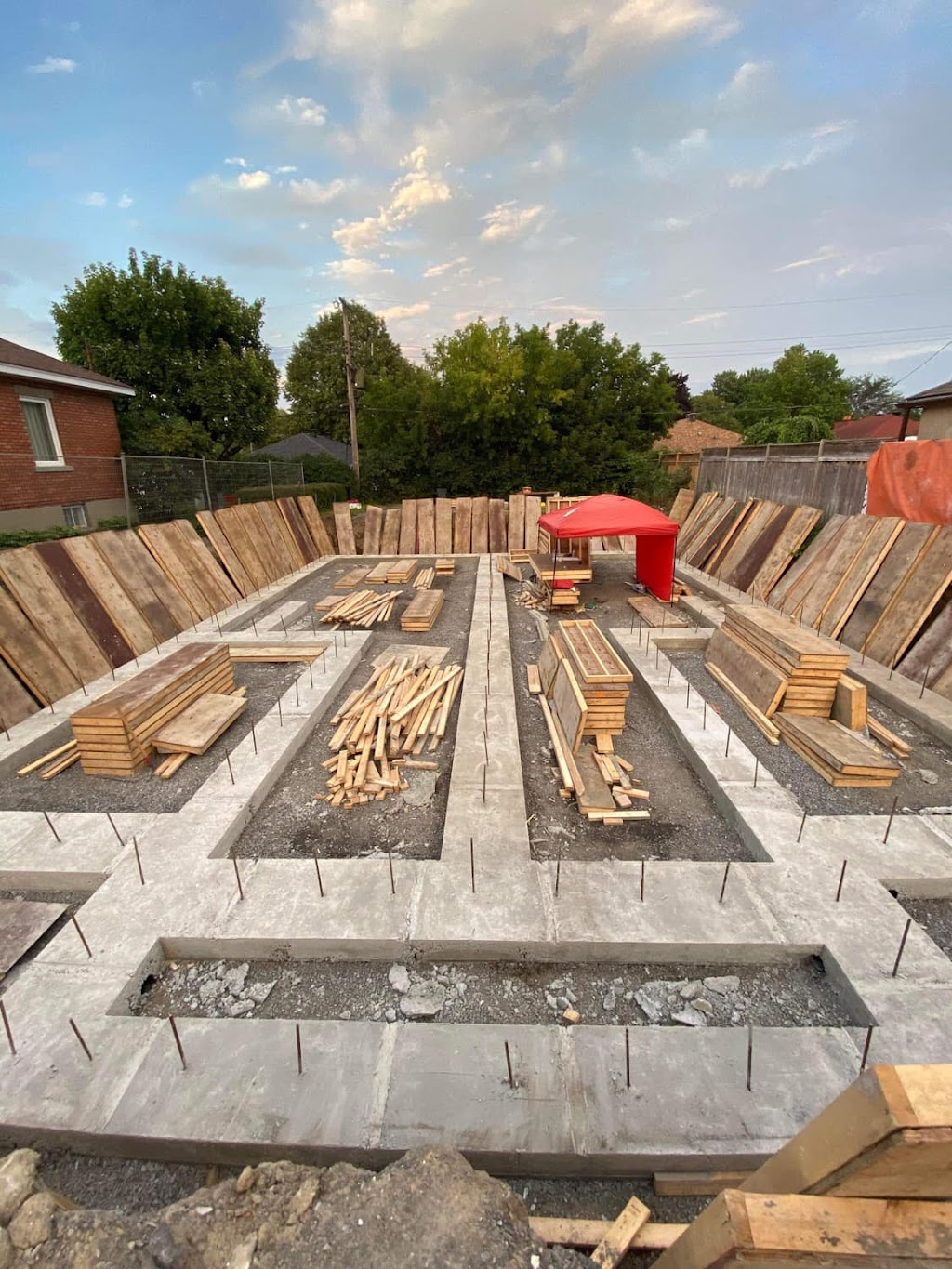RTR Construction & Landscaping | 1015 Dakota Ave, Ottawa, ON K1G 2V8, Canada | Phone: (613) 981-0363