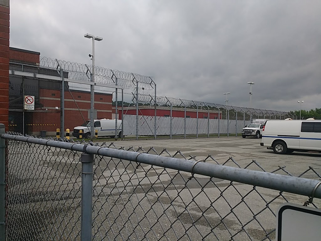 Prison Talbot | 1055 Rue Talbot, Sherbrooke, QC J1M, Canada | Phone: (819) 820-3100
