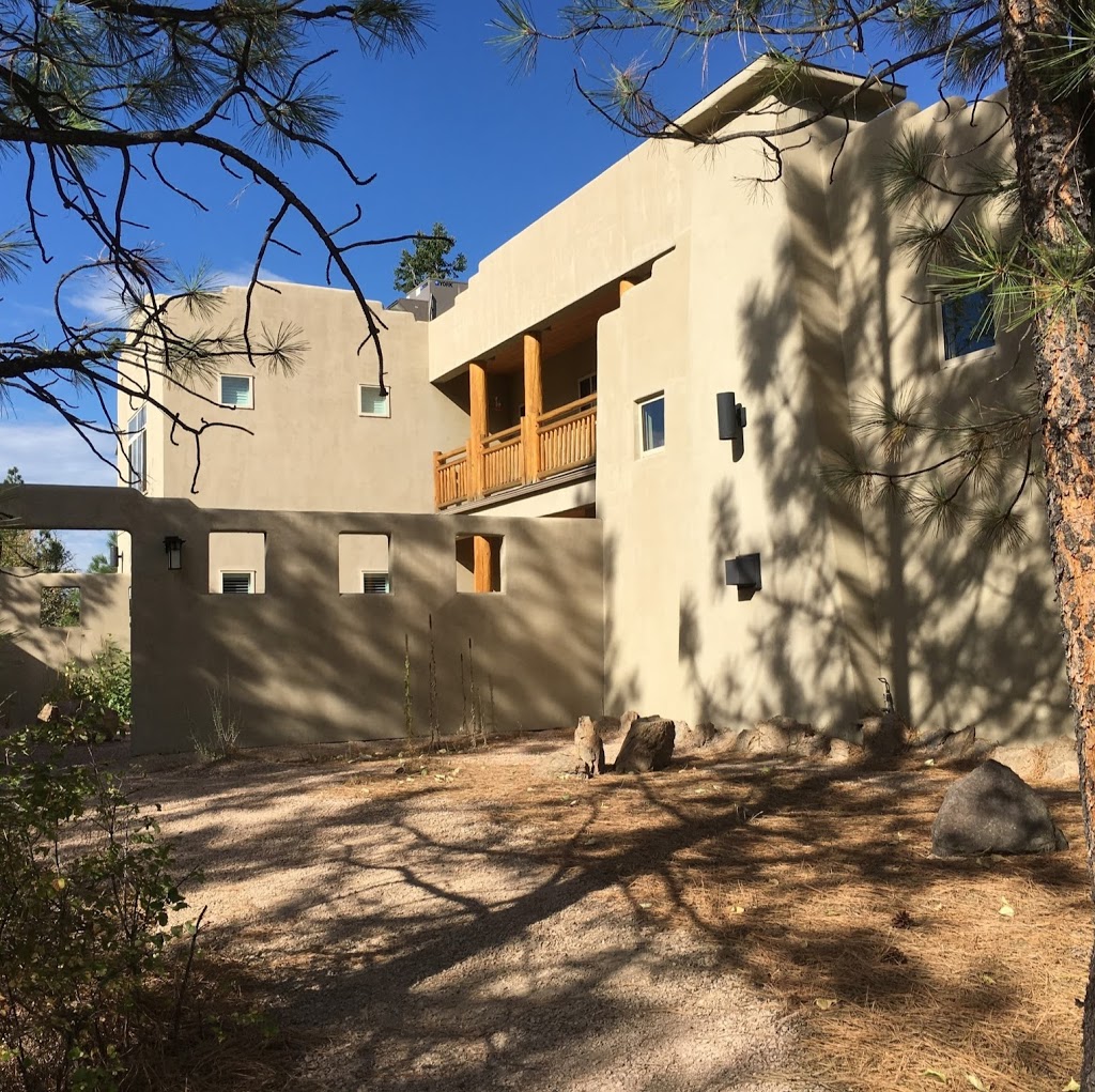 Casa Colina | 150 Saddlehorn Dr, Kaleden, BC V0H 1K0, Canada | Phone: (778) 531-7887