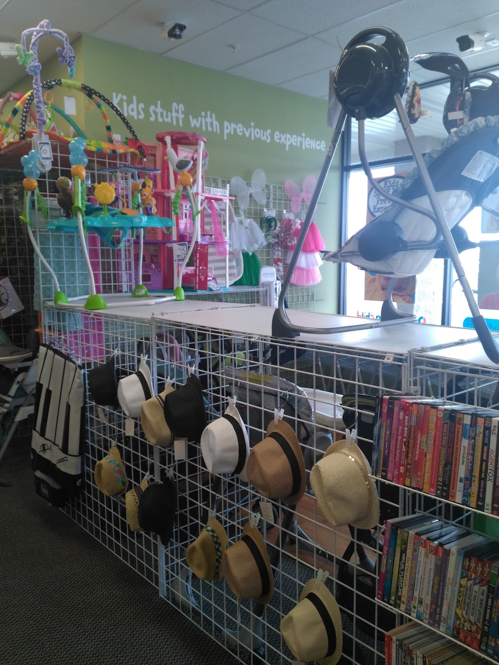 Once Upon A Child - Hamburg, NY | 4271 Lake Ave, Blasdell, NY 14219, USA | Phone: (716) 235-8835