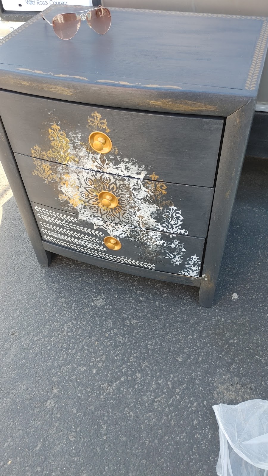 Yark Furniture Renewal | 1907 11 St SW apt 103, Calgary, AB T2T 3L9, Canada | Phone: (403) 701-8546
