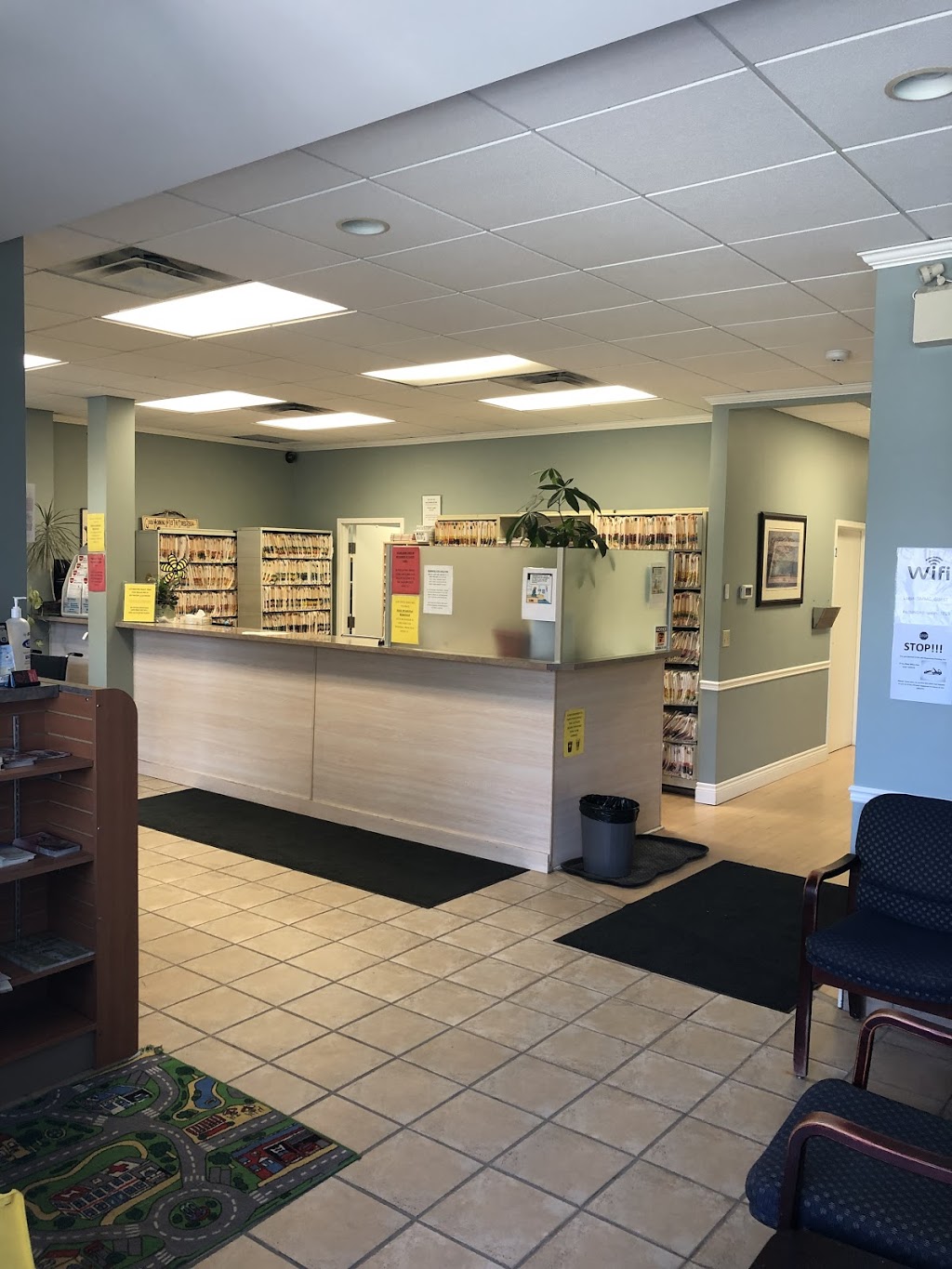 South Muskoka Medical Centre & Walk-In Clinic | 230 Manitoba St, Bracebridge, ON P1L 2E1, Canada | Phone: (705) 646-7634