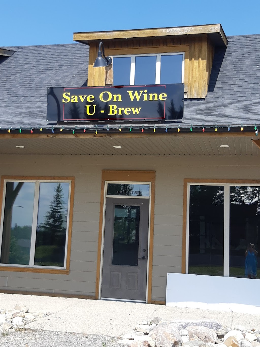 Save On Wine U-Brew | store | 103 3rd street Unit D, Black Diamond, AB T0L 0H0, Canada | 4039216306 OR +1 403-921-6306