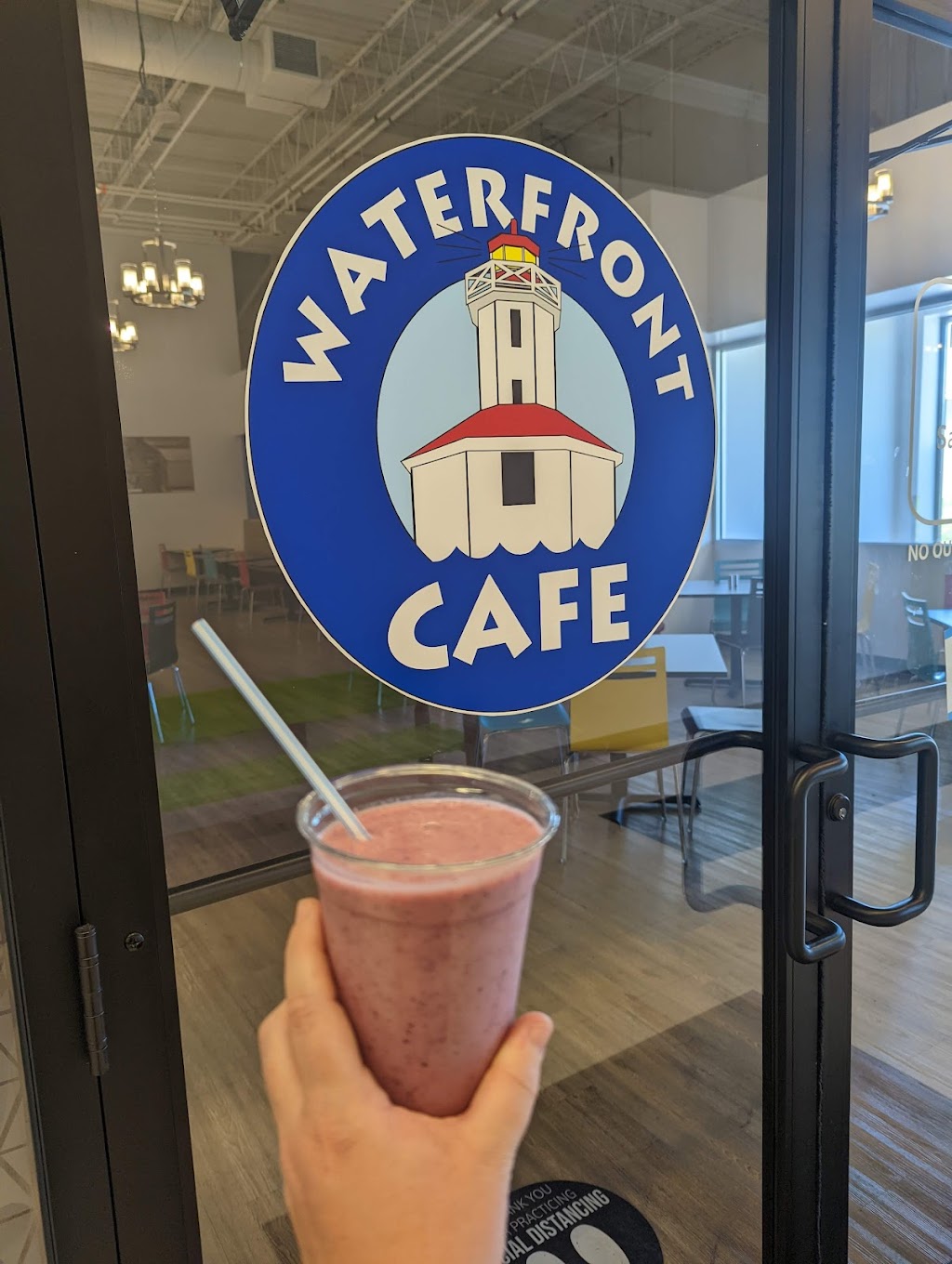 Summerside Waterfront Cafe | 98 Water St, Summerside, PE C1N 4N6, Canada | Phone: (902) 724-3146