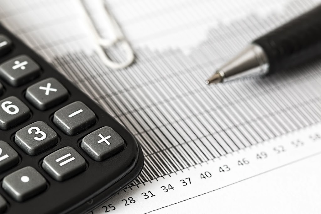 D&N Tax Pros | 27 Patrick View SW, Calgary, AB T3H 3B2, Canada | Phone: (403) 870-1511