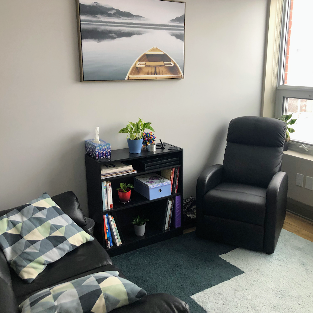 Vicolo Sinibaldi Counselling | 220 Kennevale Dr Suite 203E, Nepean, ON K2J 0C4, Canada | Phone: (416) 616-7122