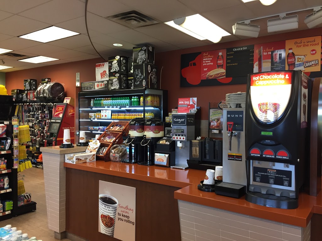 Petro-Pass Truck Stop | 7300 Dixie Rd, Mississauga, ON L5S 1E1, Canada | Phone: (905) 670-0328