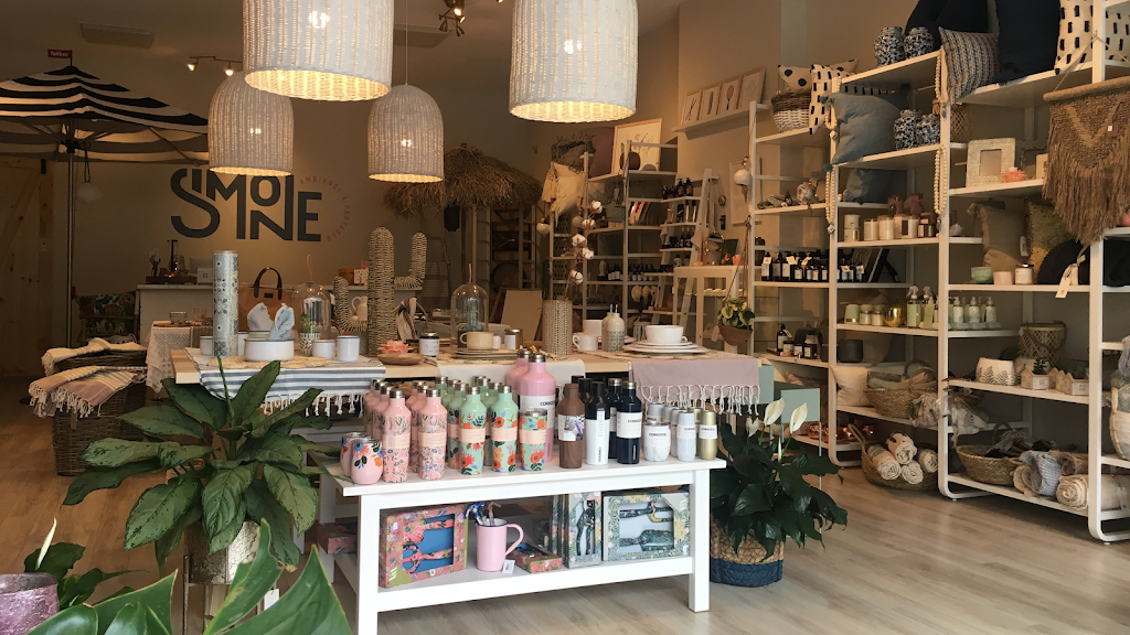 Ambiance Simone | 131 Rue Hériot, Drummondville, QC J2C 4J8, Canada | Phone: (819) 870-2940