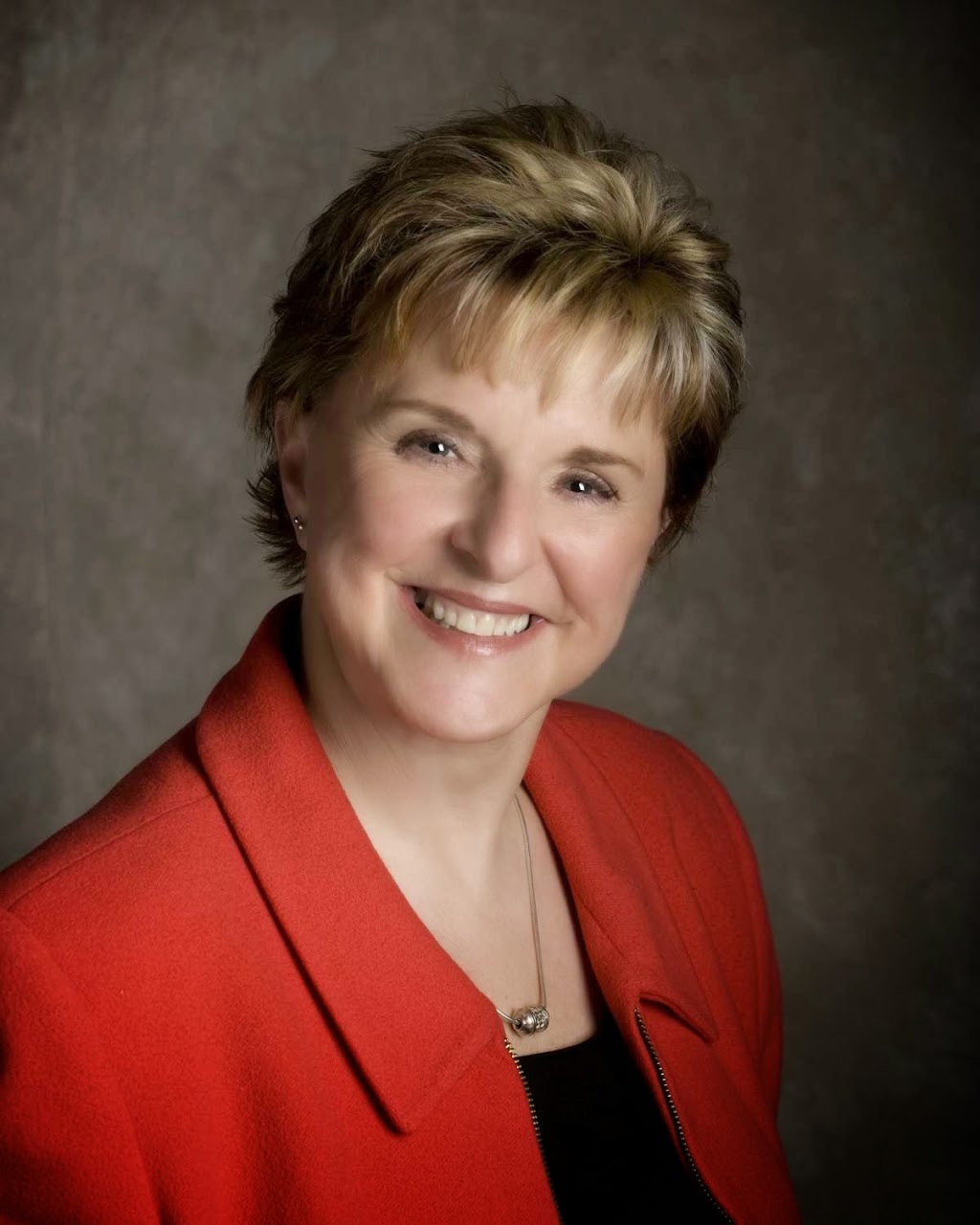 Myreene Tobin, Realtor | 12445 Lake Fraser Dr SE, Calgary, AB T2J 7A4, Canada | Phone: (403) 605-0764