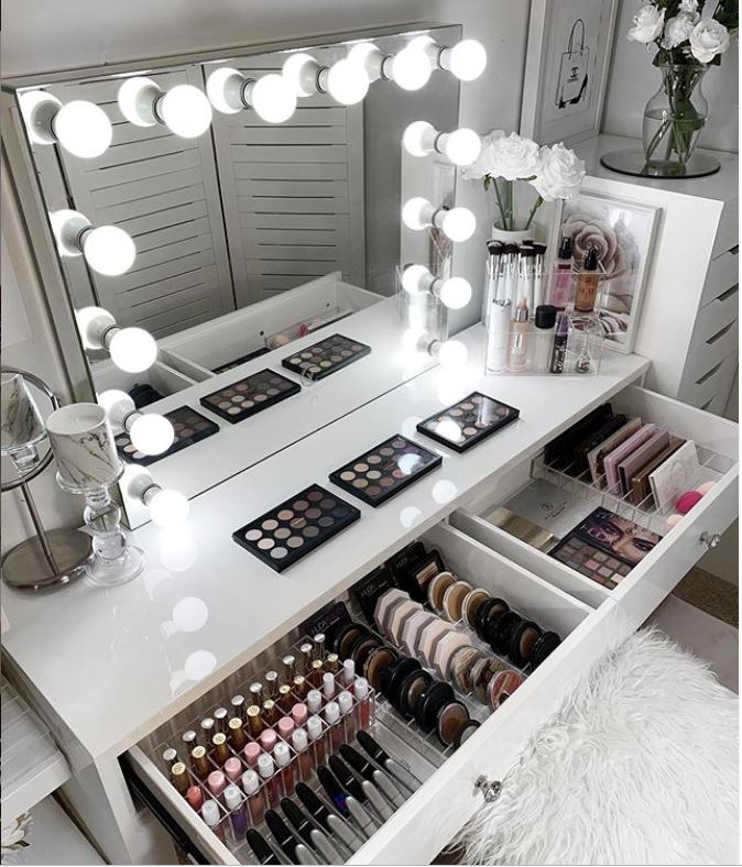 Glamorous Makeup By Stephany | Dayspring Cir, Brampton, ON L6P 2Z7, Canada | Phone: (647) 992-2686