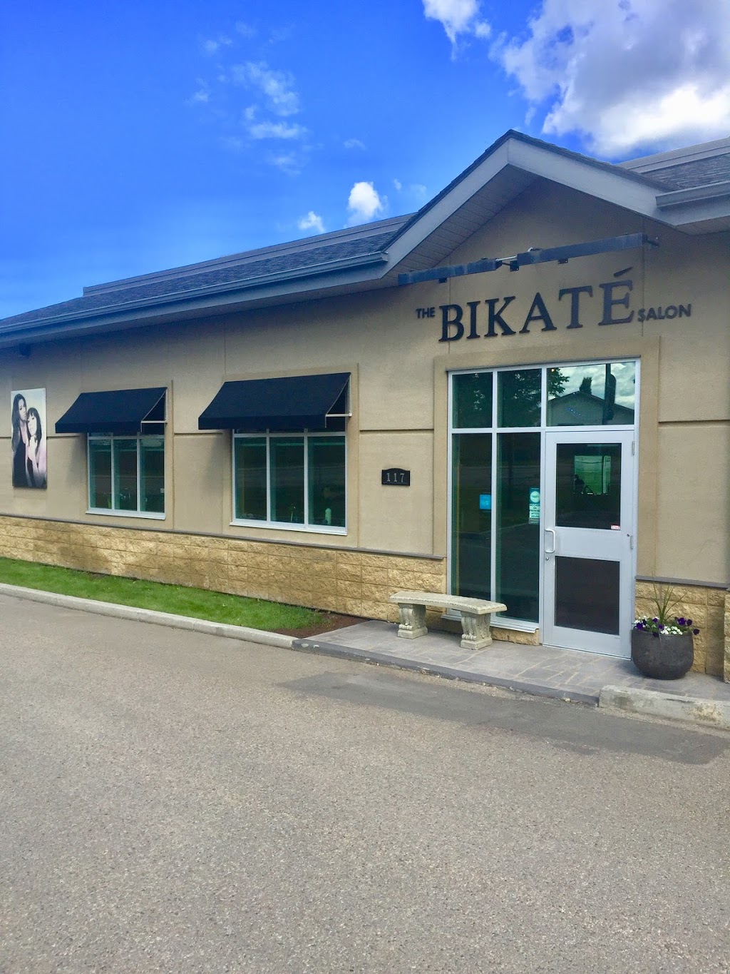 The Bikaté Salon | 117 Haddow Close NW, Edmonton, AB T6R 3W3, Canada | Phone: (780) 435-5264