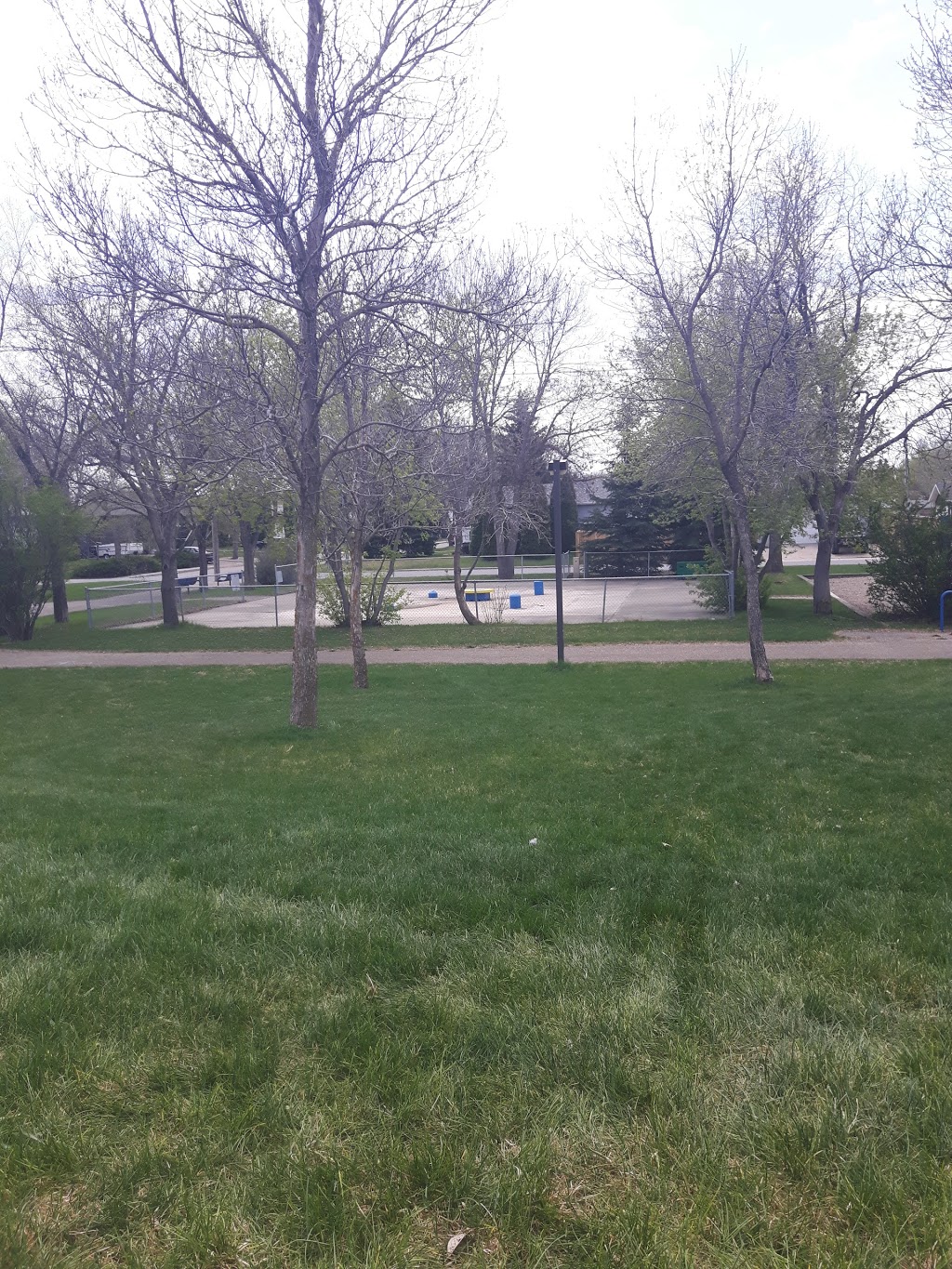 Queen Elizabeth Jubilee Park | 121 18 Ave E, Regina, SK S4N 2W9, Canada | Phone: (306) 777-7000
