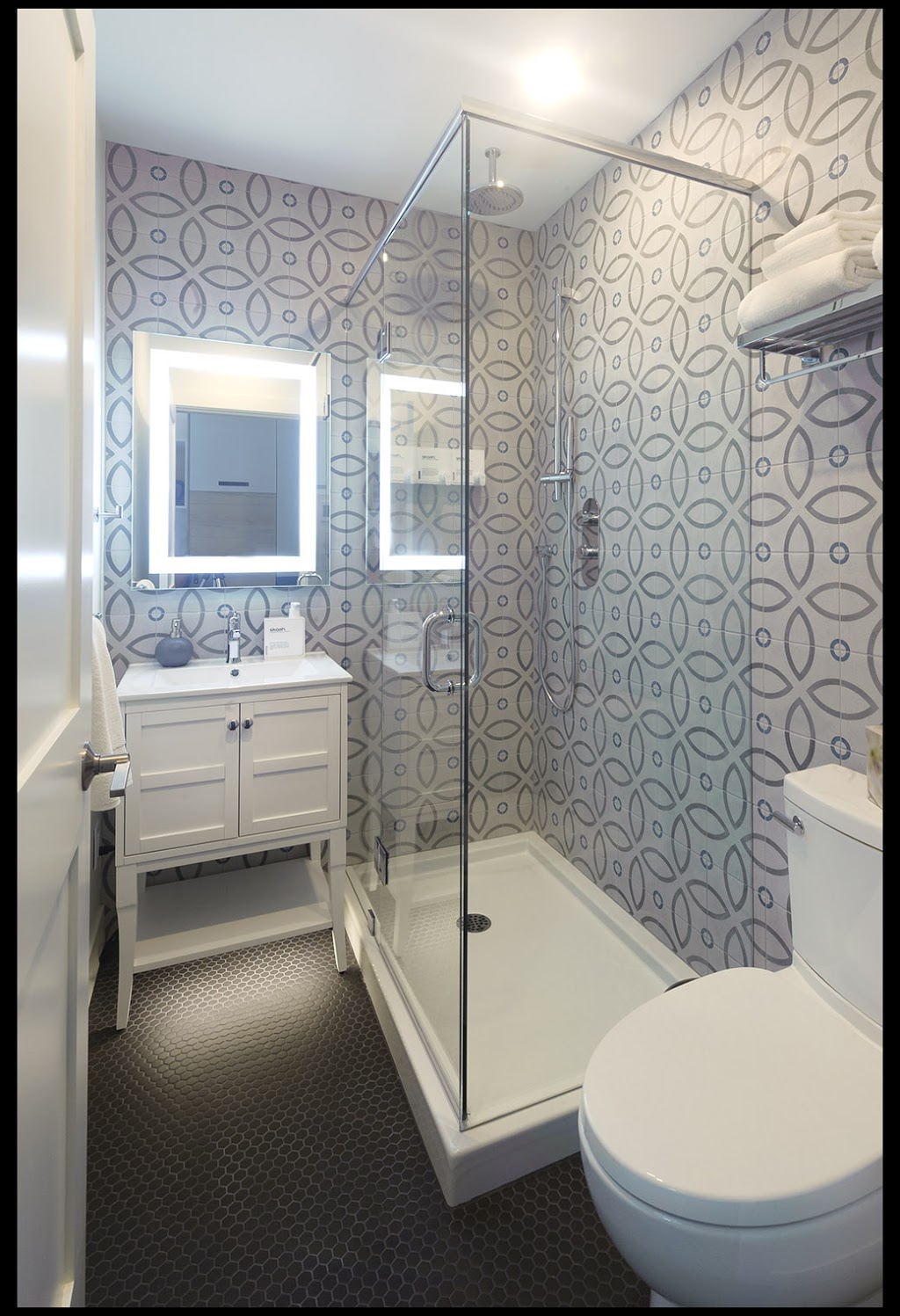 Artisan Suites on Bowen | 539 Artisan Ln, Bowen Island, BC V0N 1G2, Canada | Phone: (778) 899-9844