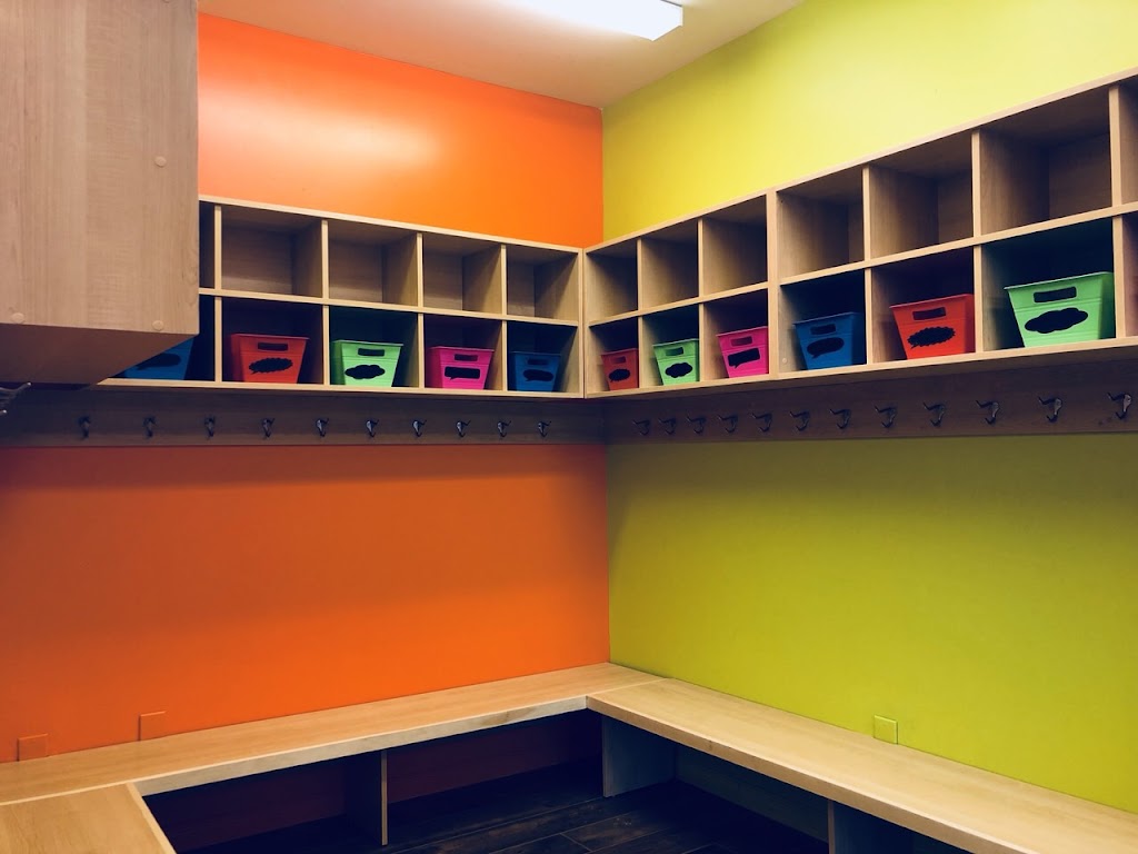 Nursery Le Monde Fantastique Danais | 352 Chem. de la Grande-Côte, Rosemère, QC J7A 1K5, Canada | Phone: (514) 430-8521