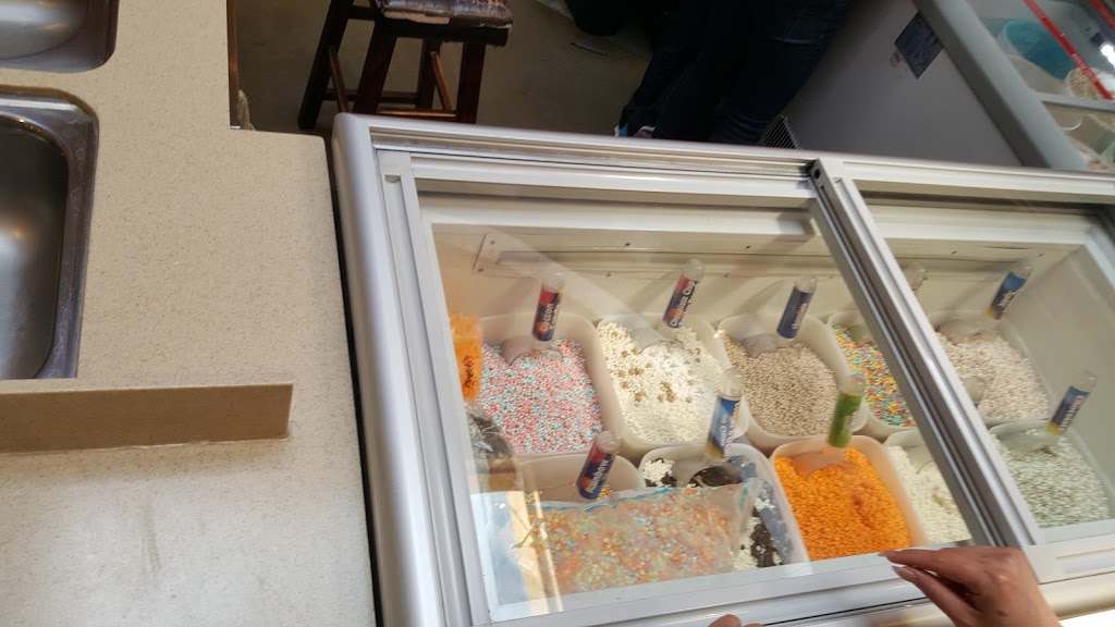 DIPPIN DOTS / SPUDNIKS CrossIron | 2964 Bass Pro Way, Balzac, AB T0M 0E0, Canada | Phone: (587) 891-2680