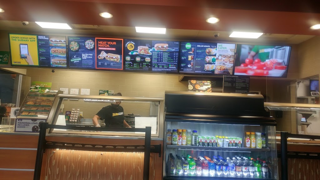Subway | 6626B E Hastings St, Burnaby, BC V5B 1S2, Canada | Phone: (604) 299-0449