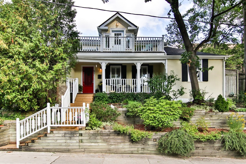 Postcard Homes | 477 Mt Pleasant Rd, Toronto, ON M4S 2L9, Canada | Phone: (416) 489-2121