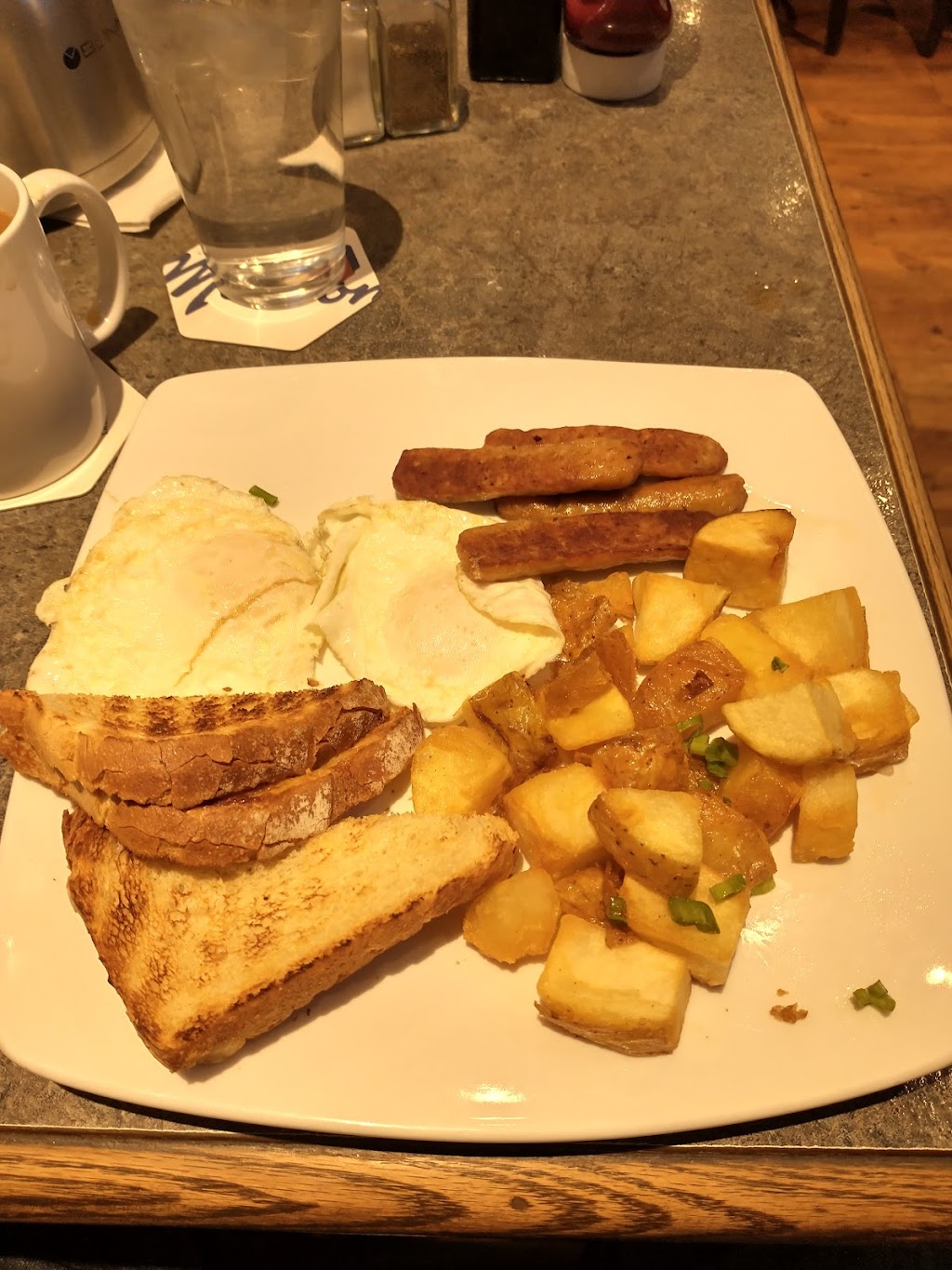 Green Timbers Pub | 9167 148 St, Surrey, BC V3R 3W7, Canada | Phone: (604) 588-6587