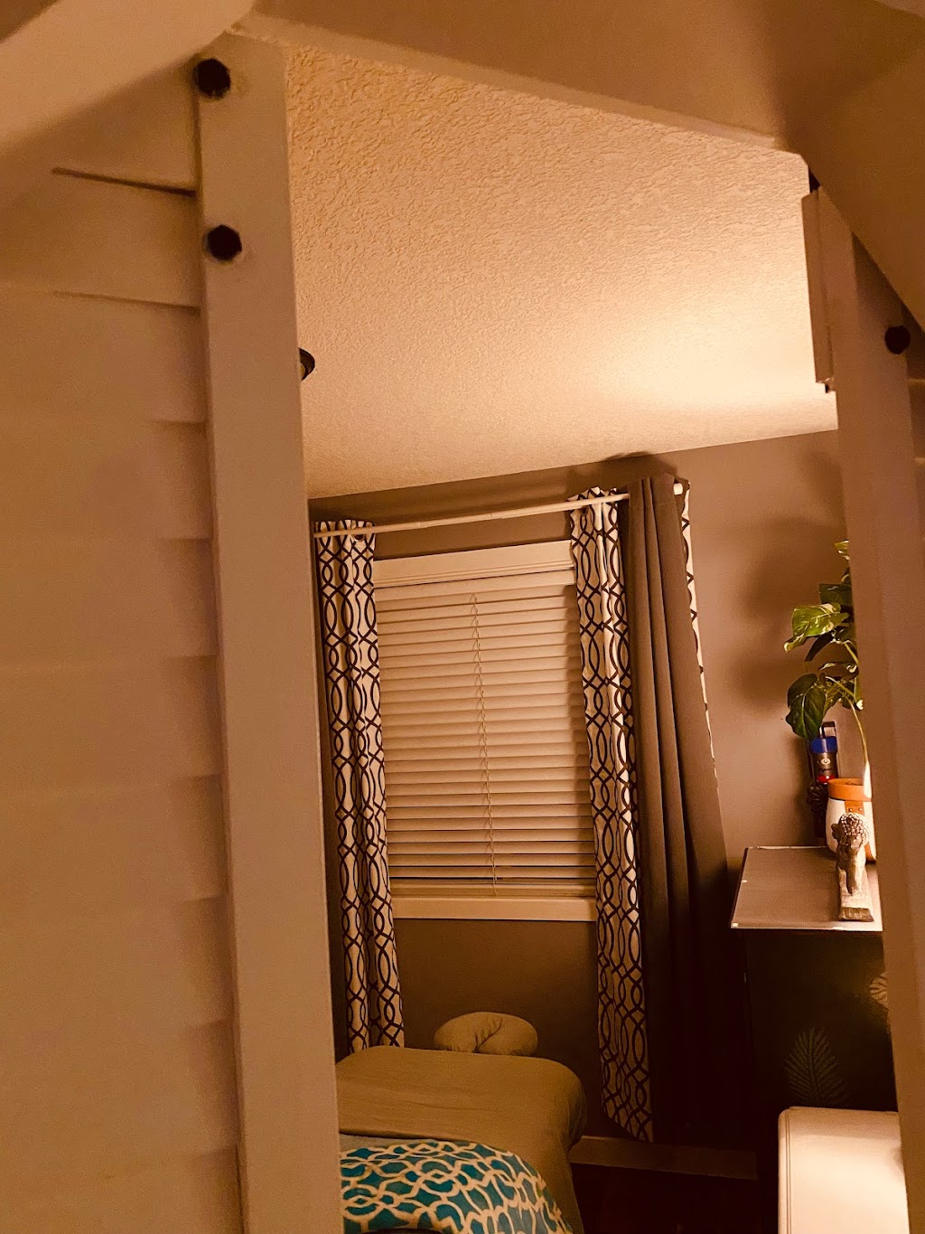 Relief Recall Massage Therapy | 145 Citadel Ridge Close NW, Calgary, AB T3G 4V6, Canada | Phone: (403) 929-1530
