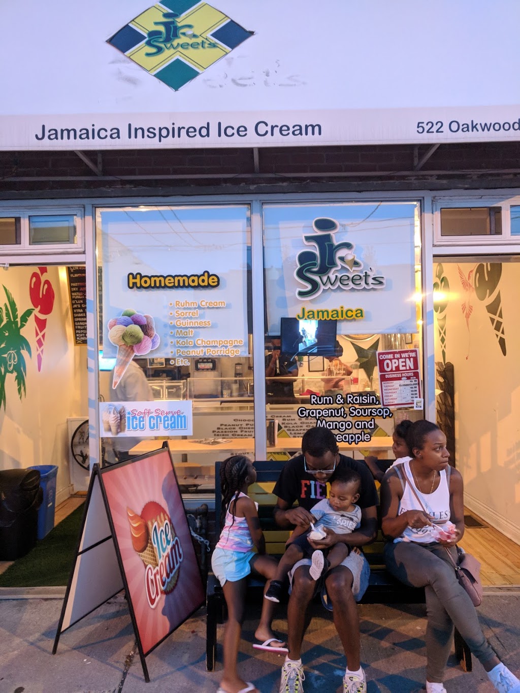 Jr. Sweets | 522 Oakwood Ave, York, ON M6E 2X1, Canada | Phone: (416) 913-0110