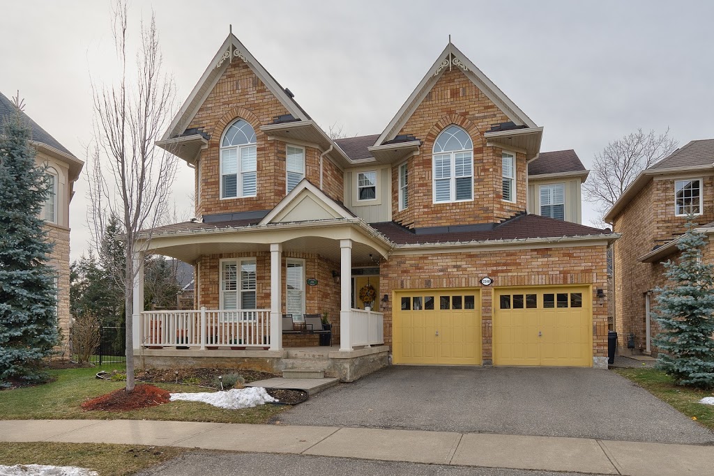 Caroline Fagan - Royal Lepage Real Estate Services | 2259 Stanfield Rd, Mississauga, ON L4Y 1R6, Canada | Phone: (416) 459-8221