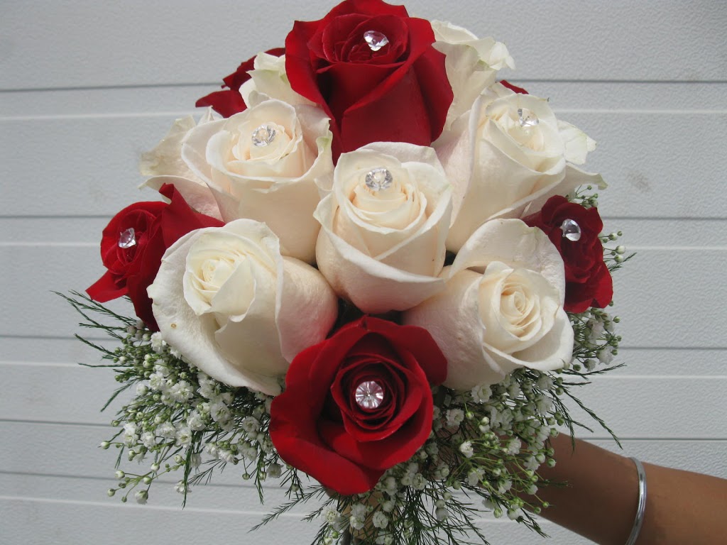OMNI FLOWERS | 80 Clementine Dr, Brampton, ON L6Y 0L8, Canada | Phone: (905) 451-2828